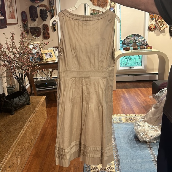 Tori Burch beige sleeveless dress - Picture 3 of 4